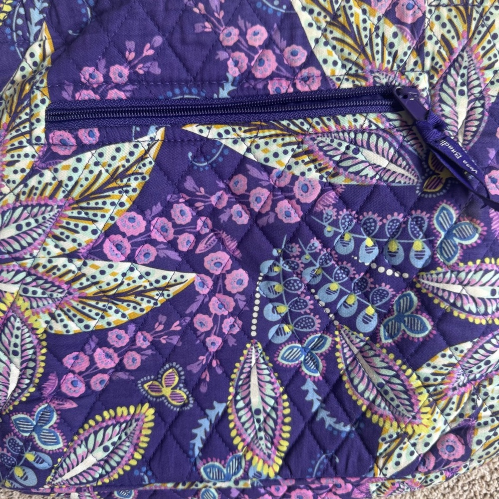 Vera Bradley Batik Leaves Purple Crossbody Bag with Front & Back Zipper Like New - Picture 8 of 8